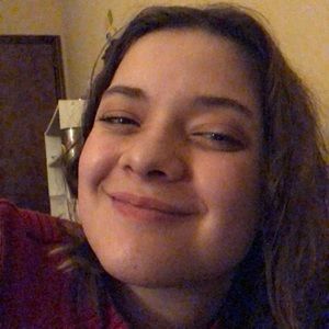 Meet your Posher, Lizzy